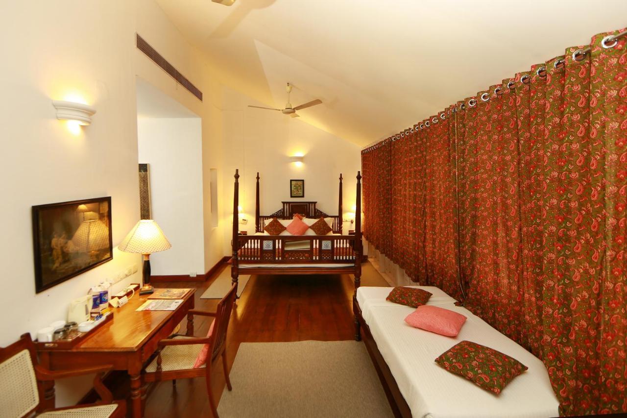 Hotel Neemrana'S- Tower House Kochi Exterior foto